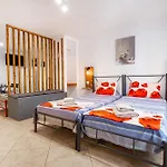 Luna Rossa Apartment *
