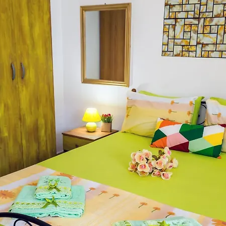 Luna Rossa Lägenhet *